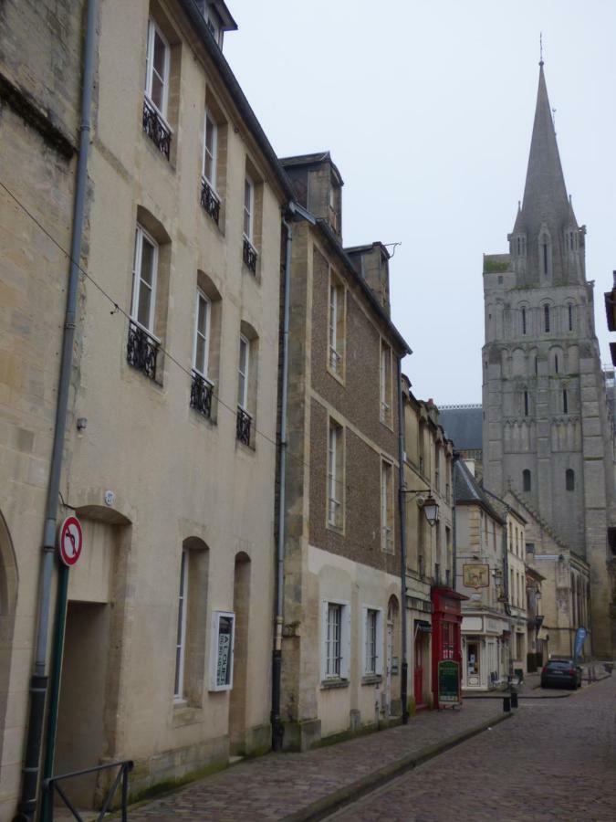 Gite De La Cathedrale Bayeux Kültér fotó